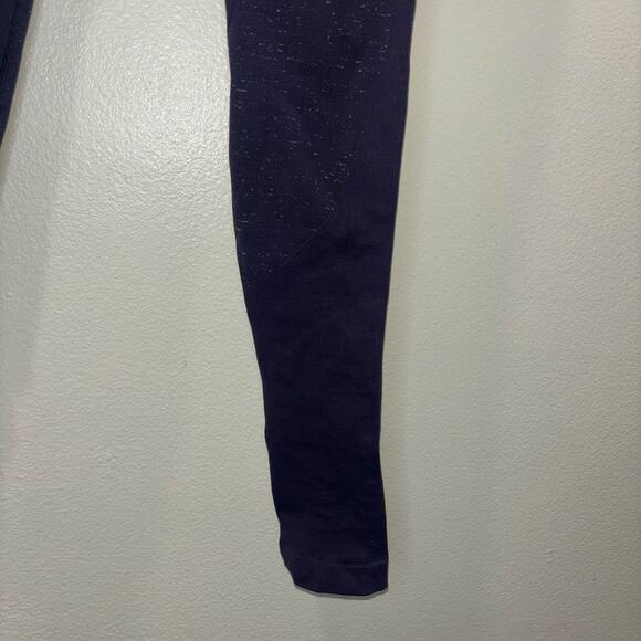 Lululemon Free to Flow 7/8 Tight Leggings – High Rise – Size 2 – Blue Speckle - Picture 9 of 11